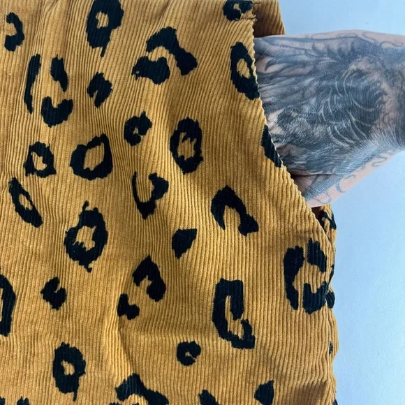 Obey Leopard Print Corduroy Mini Skirt 26 Tan Black Zip Front Y2K Punk Grunge - Picture 2 of 7